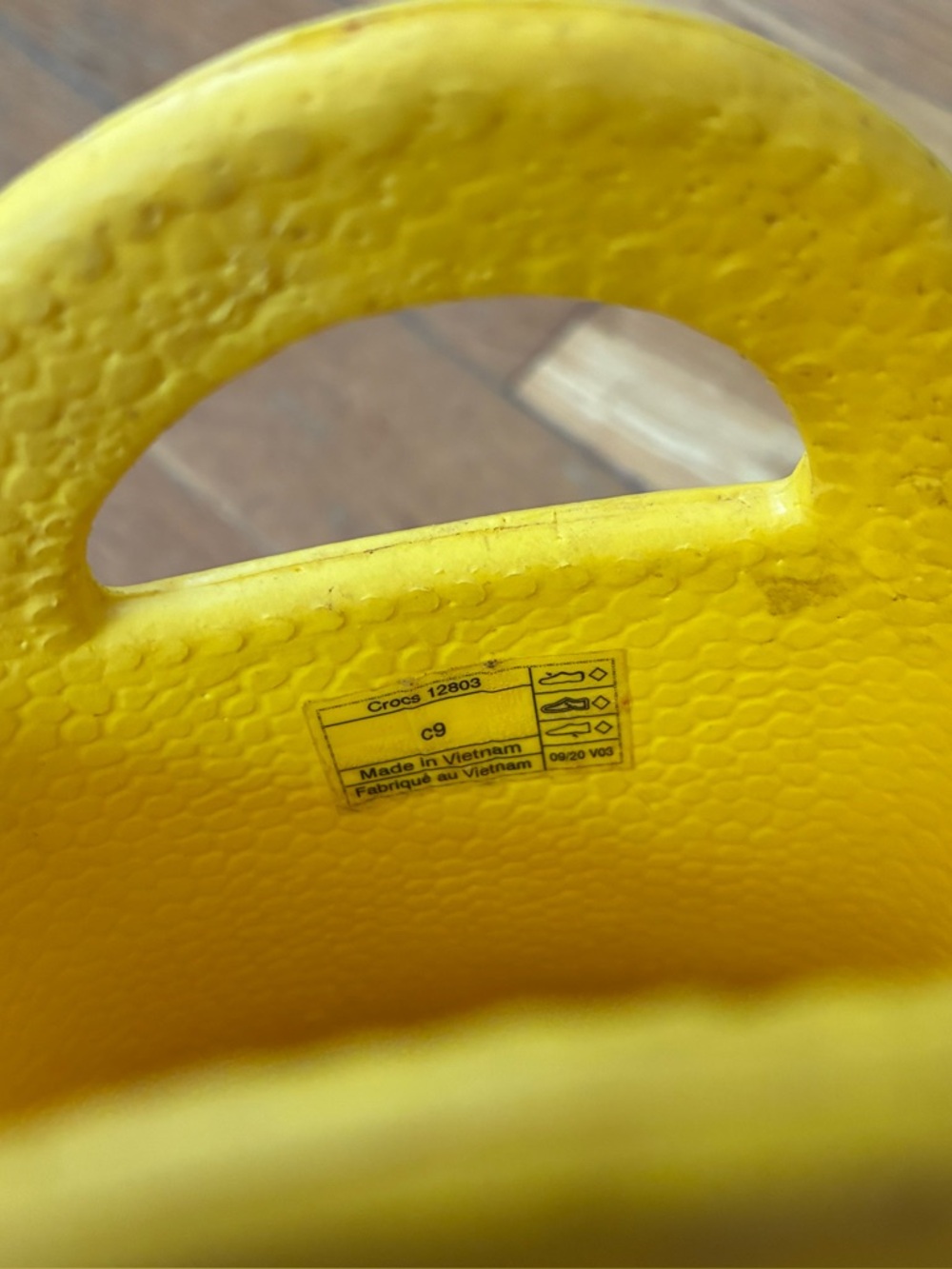 Yellow Crocs Rainboots - Picture 3 of 9